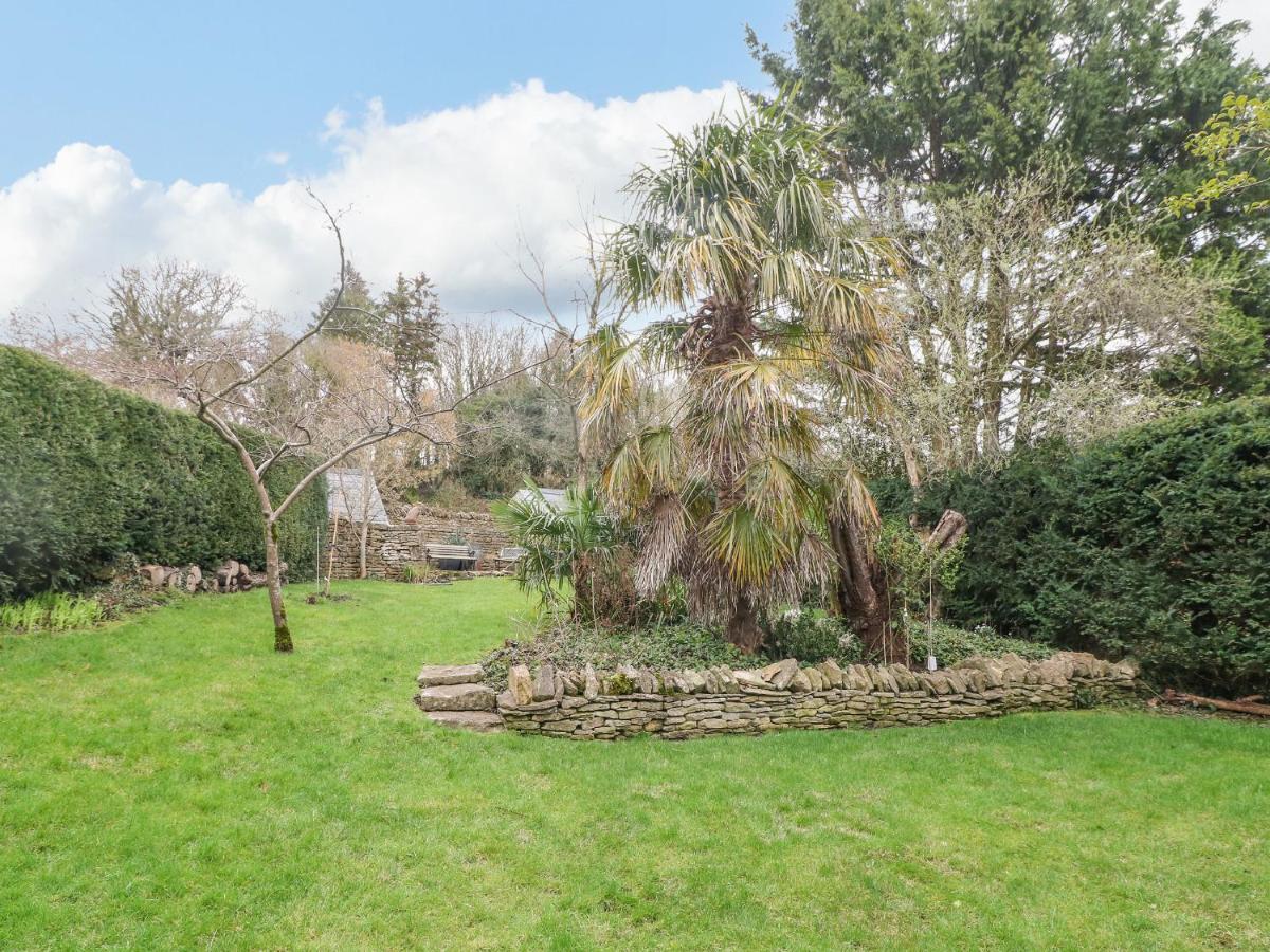 Brooklands Villa Chedworth Exterior photo